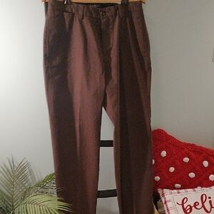 Men's Eddie Bauer Classic Fit  Wrinkle & Stain Resistant Pants
